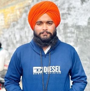 Meet your Posher, Manmohan